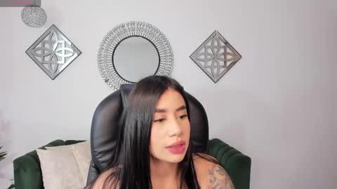 miranda_crawfor online show from April 30, 11:48 am
