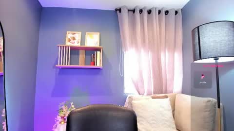    online show from June 15, 12:08 pm