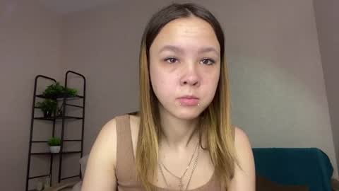 miranda_holms online show from July 3, 5:45 am