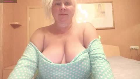 Miranda online show from June 29, 3:56 pm