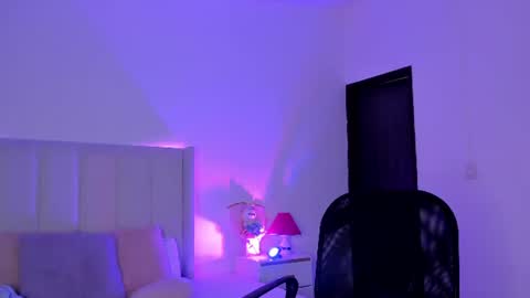 Miranda Rogers online show from July 17, 7:05 pm