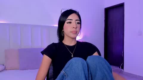 Miranda Rogers online show from July 25, 7:12 pm