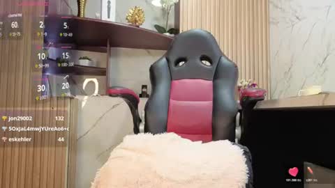 Miranda online show from July 28, 7:39 pm