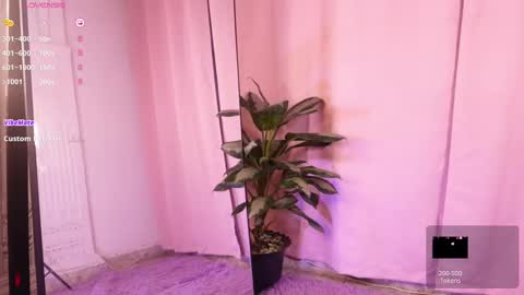 MIRANDA HERNANDEZ online show from February 17, 8:09 am