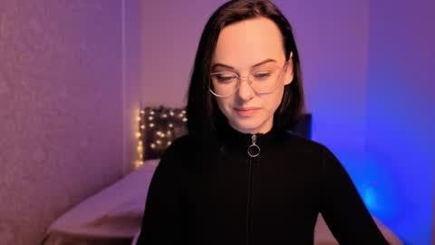 MiraSkyy online show from January 7, 7:52 pm