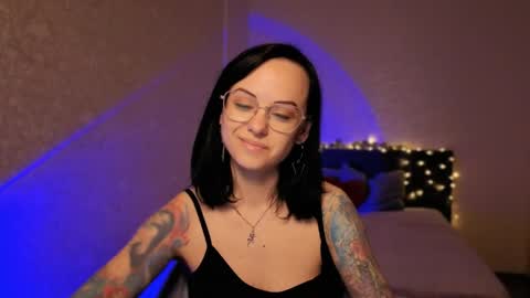 MiraSkyy online show from May 23, 6:48 pm