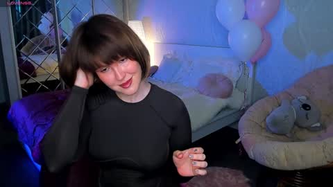 Shelley online show from January 30, 5:30 am