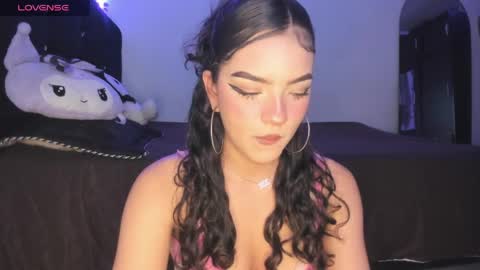 Misa Independent model online show from May 18, 9:54 pm