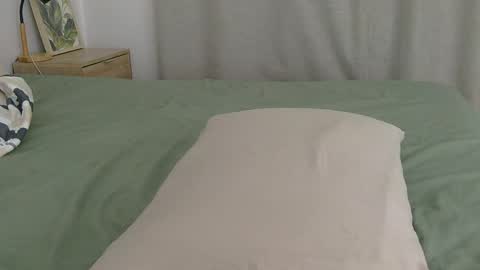 Elora online show from October 15, 8:37 am