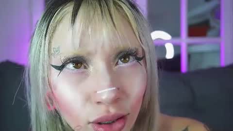 miss___angel online show from July 2, 11:04 am