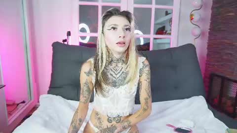 miss___angel online show from June 16, 11:03 am