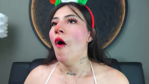 Charlotte online show from December 1, 6:17 pm