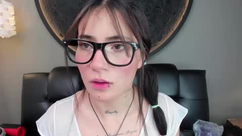 Charlotte online show from March 7, 6:33 pm