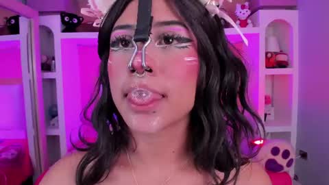 Megan online show from July 28, 11:17 am