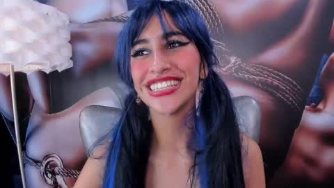 Taylor online show from November 22, 7:23 pm