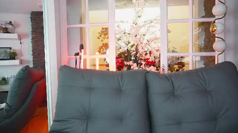 Zoe online show from July 4, 6:33 pm