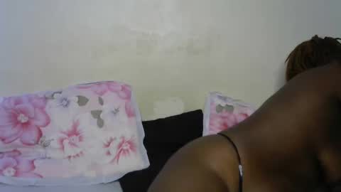 miss_bani online show from May 1, 7:02 am
