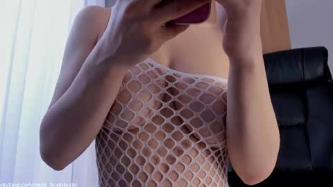Ivy online show from June 20, 9:59 am