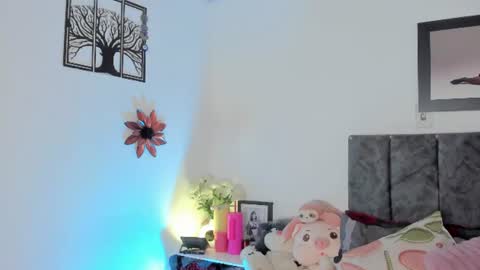 lucy 3 online show from June 23, 3:36 am
