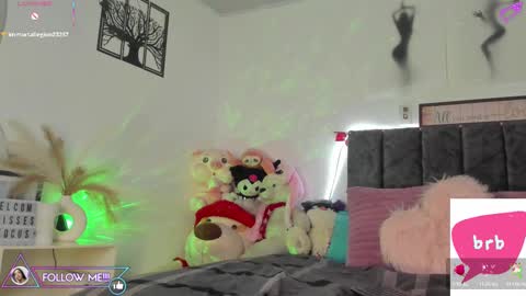 lucy 3 online show from March 5, 10:21 pm