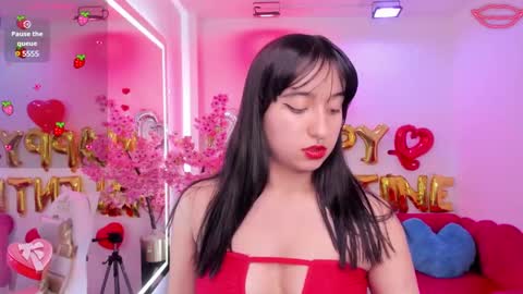 Melanie online show from February 19, 3:38 pm