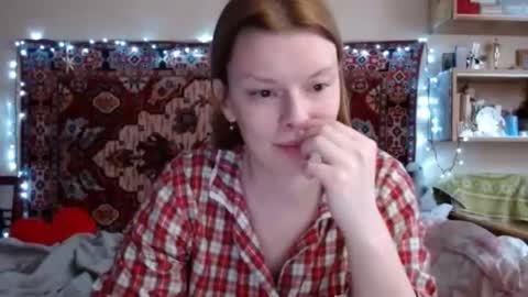 Elis online show from March 10, 12:06 pm