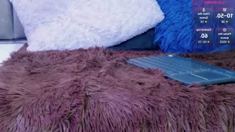 miss_evans_ online show from July 20, 7:26 pm