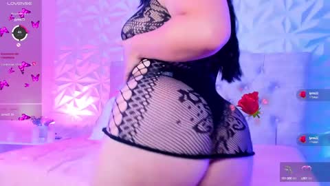 Ivy online show from December 12, 1:10 am