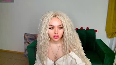 miss_kiten online show from February 12, 4:44 am