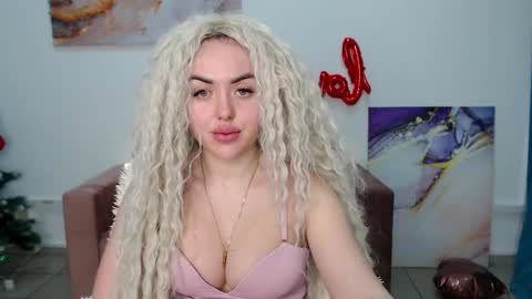 miss_kiten online show from February 23, 3:24 am