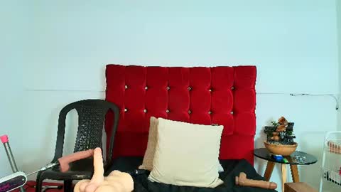 leyla online show from July 13, 7:17 pm