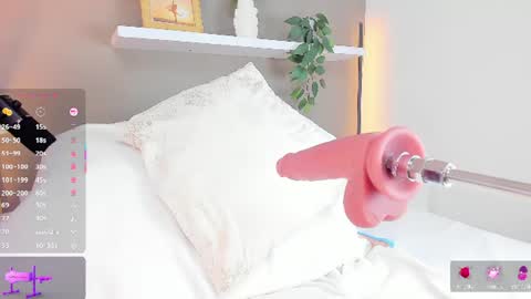 miss_lori_ online show from July 28, 2:46 pm
