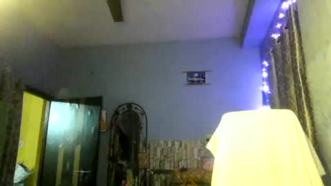 Mahi online show from June 21, 4:57 pm