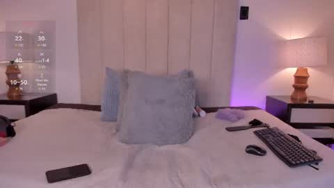 miss_milf_ online show from June 13, 8:41 pm