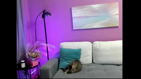 Olly online show from September 22, 4:55 pm