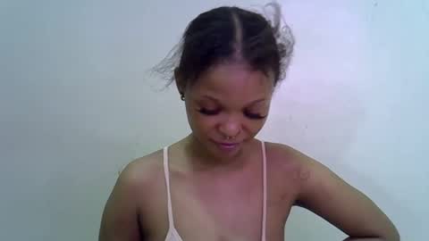 miss_rihanna2 online show from February 19, 8:13 am