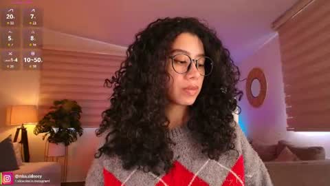 Amy Olivera online show from July 8, 1:03 pm