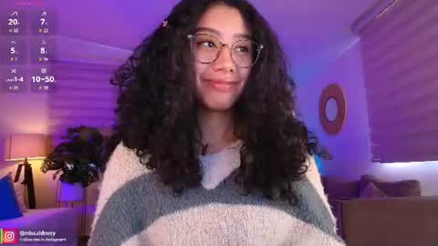 Amy Olivera online show from July 3, 1:16 pm