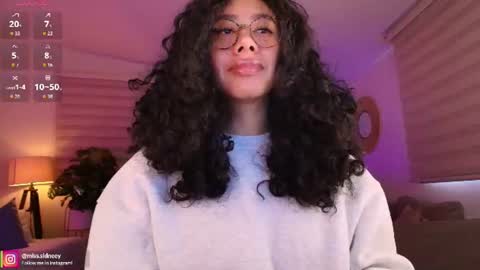 Amy Olivera online show from June 29, 11:54 am