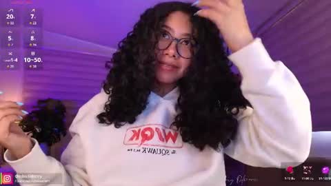Amy Olivera online show from July 7, 12:53 pm