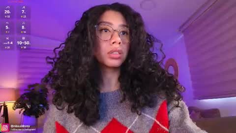 Amy Olivera online show from June 30, 12:48 pm