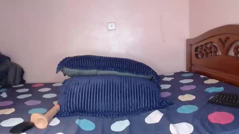 Stacey online show from February 18, 7:41 am