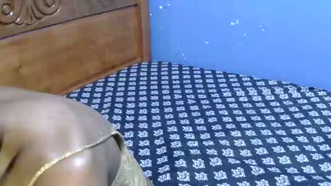 Sweetpie online show from April 29, 7:29 pm