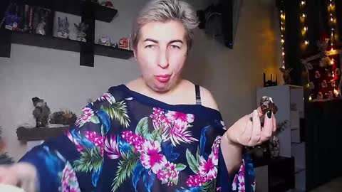 miss_tasha_kom online show from January 15, 7:05 am