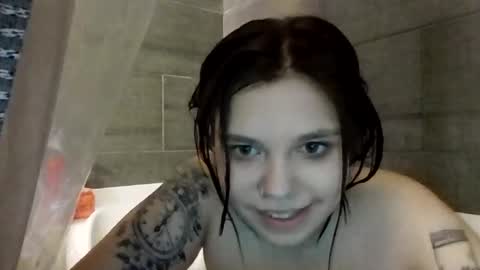 miss_tastytay online show from November 5, 3:19 am