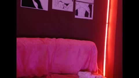 miss_taylors online show from March 11, 10:46 pm