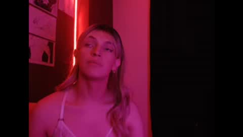 miss_taylors online show from March 12, 10:57 pm