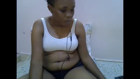 miss_velour online show from April 25, 1:41 pm