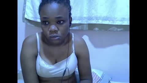miss_velour online show from April 28, 4:06 am