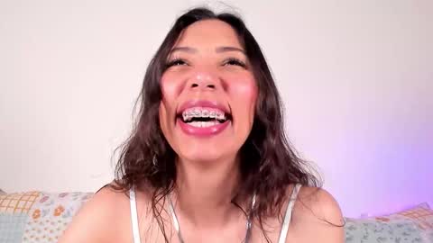 Miss Veronica online show from September 12, 1:13 pm